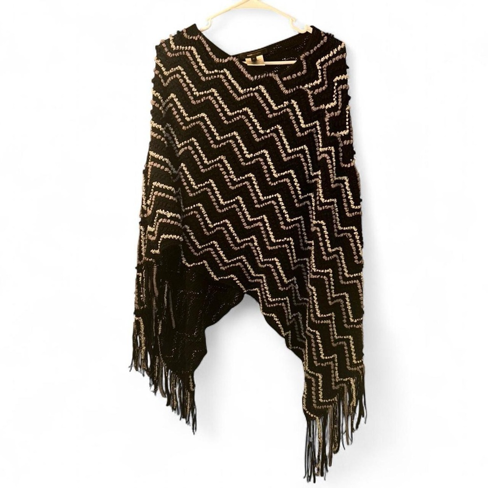 BCBG MAZAZRIA Shawl, Black, Silver & Purple. One size fits all.
